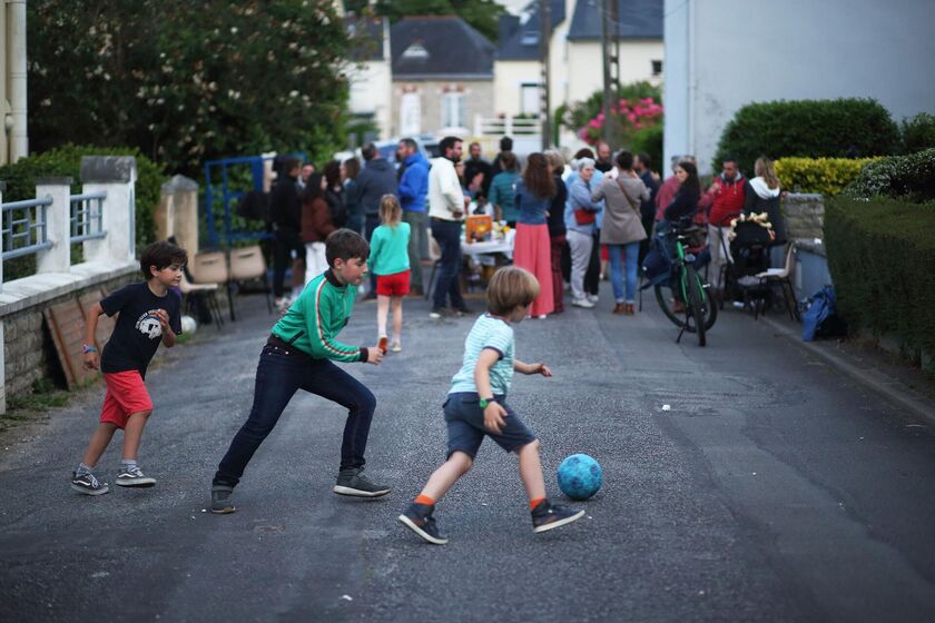 Voisins en Fête : Vendredi 24 mai 2024 